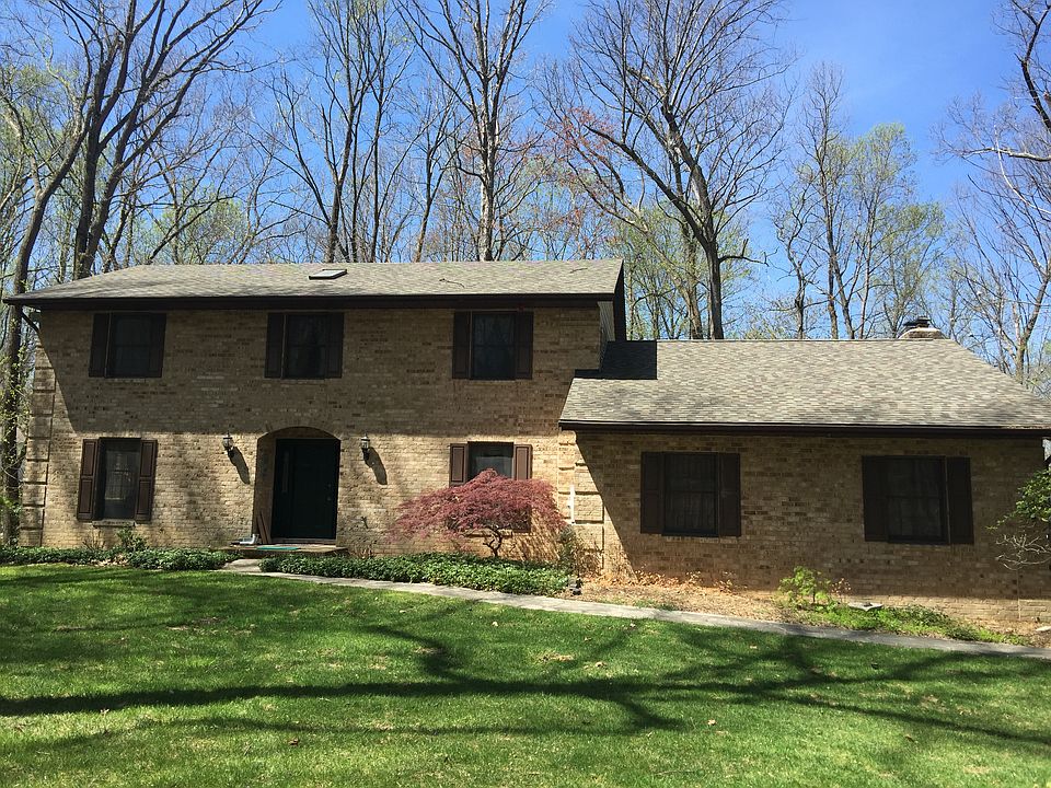 1st image of 3262 Rosemary Ln
