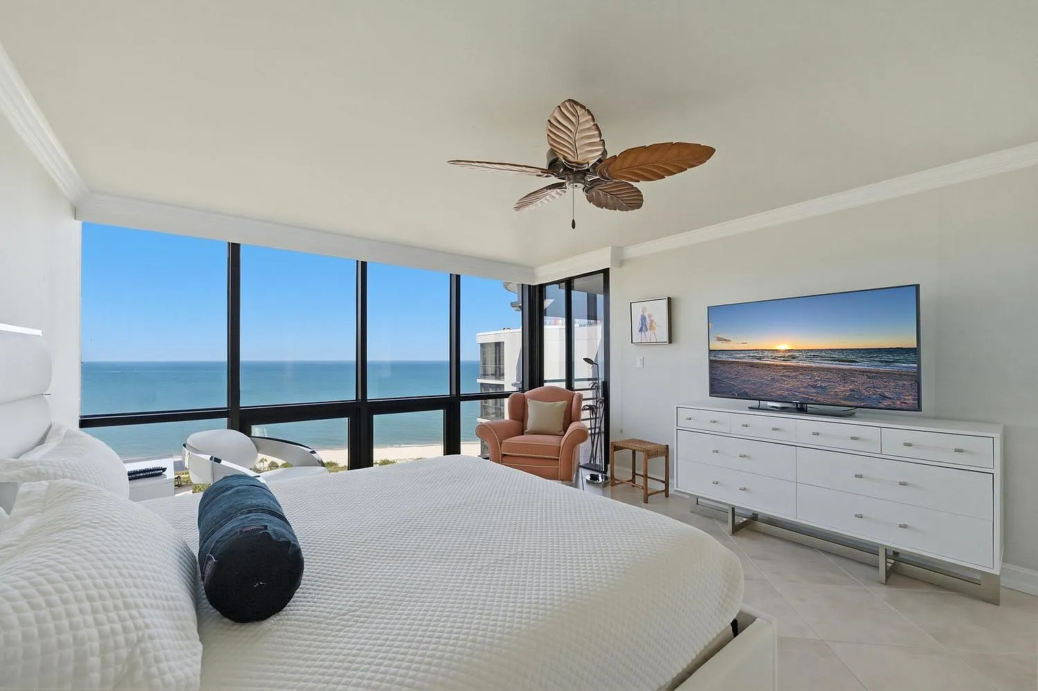 2 bed, 1595 sqft, $10,000 — Photo 1
