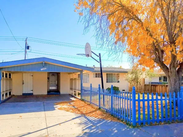 3338 Pepper Tree Ln, San Jose, CA 95127