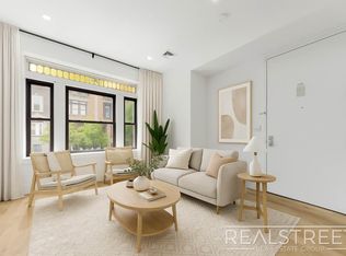 15 Hampton Pl #2B, Brooklyn, NY 11213