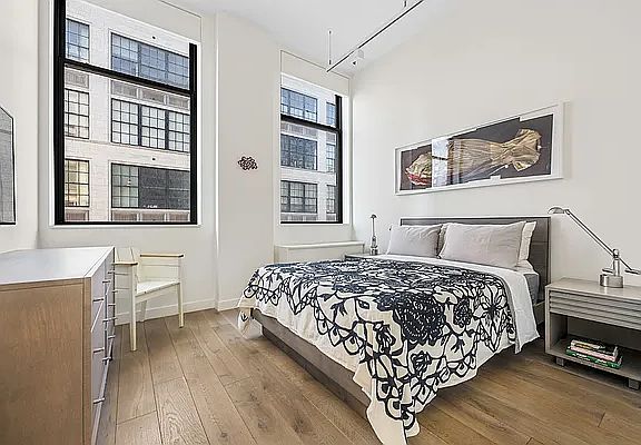 5th image of 115 4th Ave APT 5F