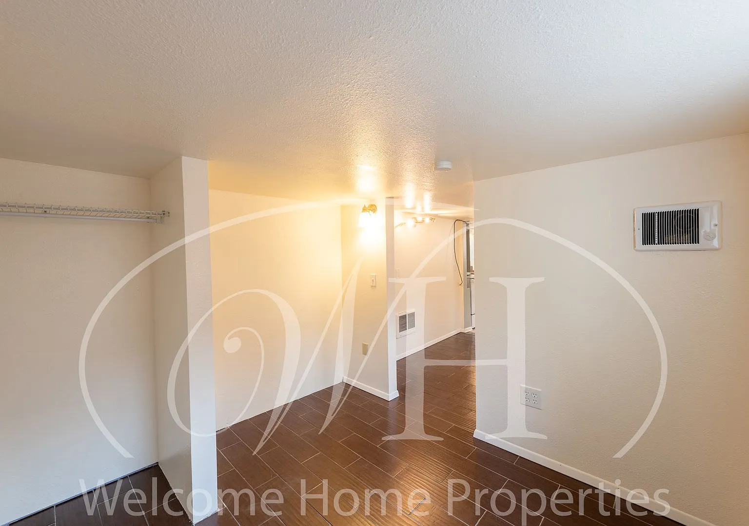 316 SE 4th St — Photo 4