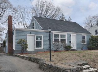 125 Frederick St, Rumford, RI 02916