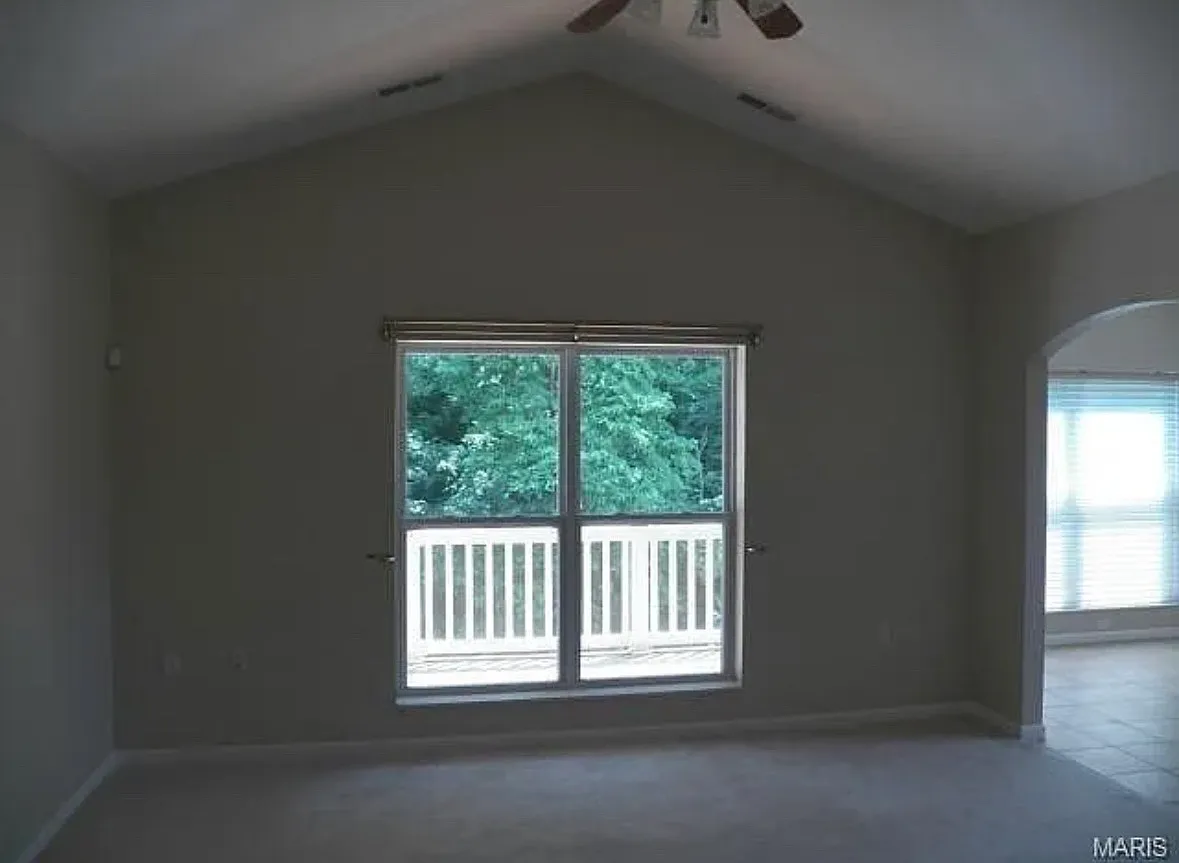 2 bed, $1,700 — Photo 2