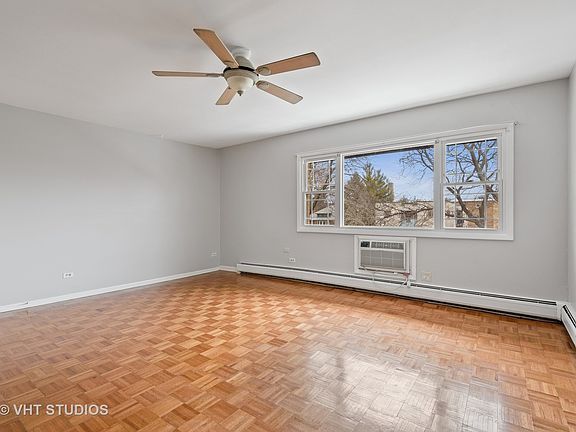 2nd image of 1627 W Touhy Ave APT 301