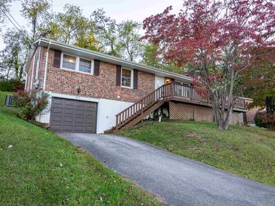 925 Collins St, Christiansburg, VA, 24073