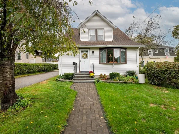 80 Phillips St, Weymouth, MA 02188