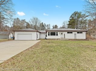 750 Sebek St, Oxford, MI 48371