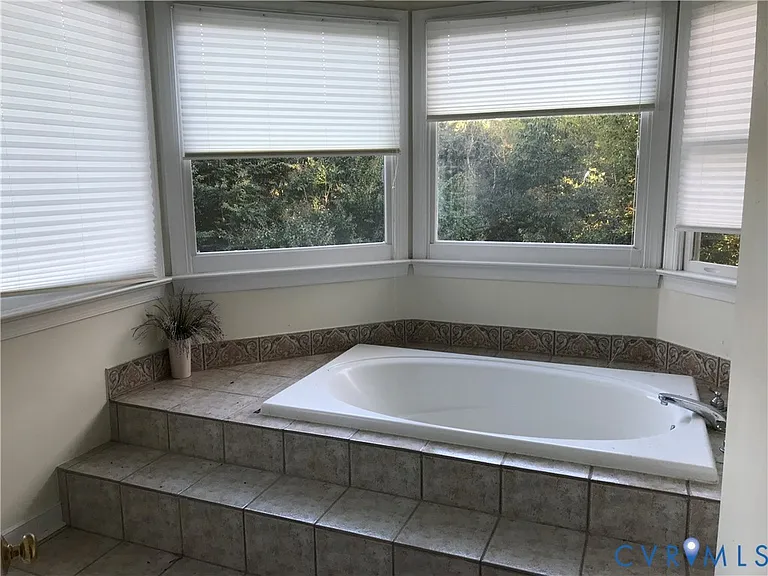 2395 Manakintown Ferry Rd — Photo 14