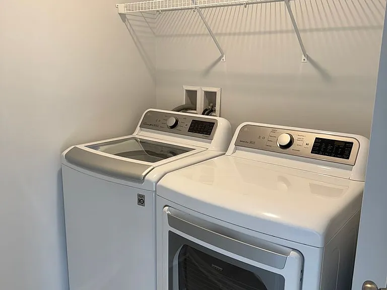 1077 Turnstone Dr — Photo 19