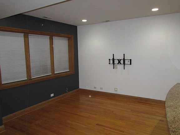 5th image of 5064 W Agatite Ave