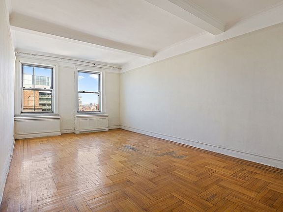 2nd image of 41 Eastern Pkwy APT 11D