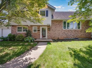 2704 Craig Ave, West Lawn, PA 19609