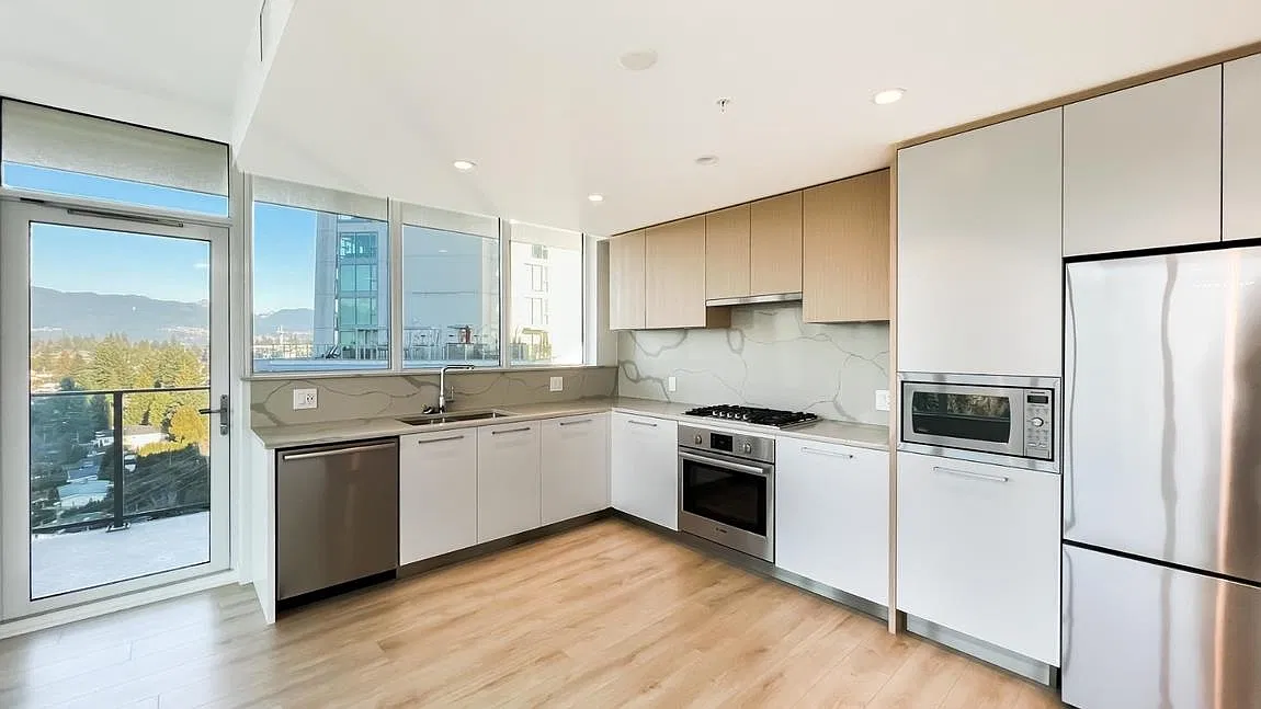 2 bed, 900 sqft, $2,900 — Photo 4