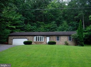 7702 Fern Grotto Cir, Fayetteville, PA 17222