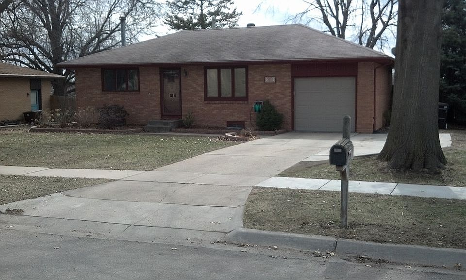 1st image of 2615 Kessler Blvd