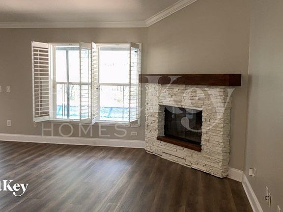 4th image of 7013 Hiawassee Overlook Dr