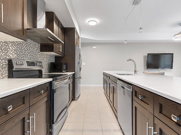 5th image of 107 Westra Dr #35