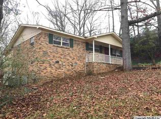 1623 Woodmont St SW, Hartselle, AL 35640