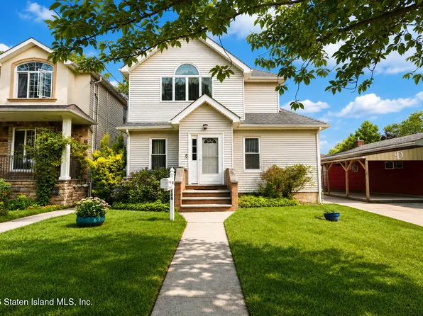 104 Hillcrest St, Staten Island, NY 10308