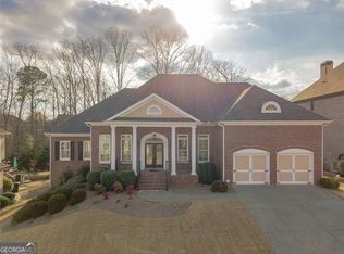 2705 Ivy Brook Ln, Buford, GA 30519