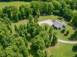 226 W West Wilson Rd, Russell Springs, KY 42642