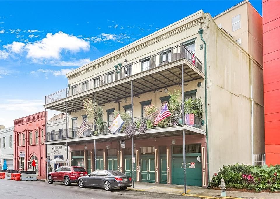 1st image of 633 Tchoupitoulas St APT 9
