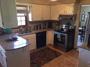 20 Simpson St, Lawrence, PA 15055