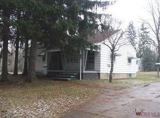 3097 E South Range Rd, New Springfield, OH 44443