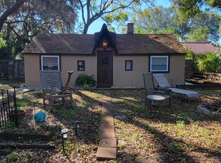 800 Citrus Ave, Howey In The Hills, FL 34737