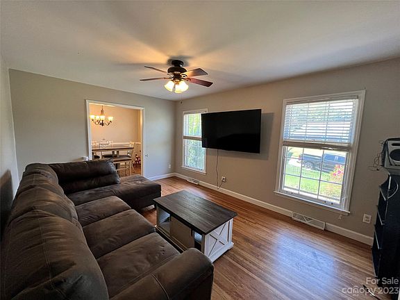 4th image of 6850 Elm Forest Dr