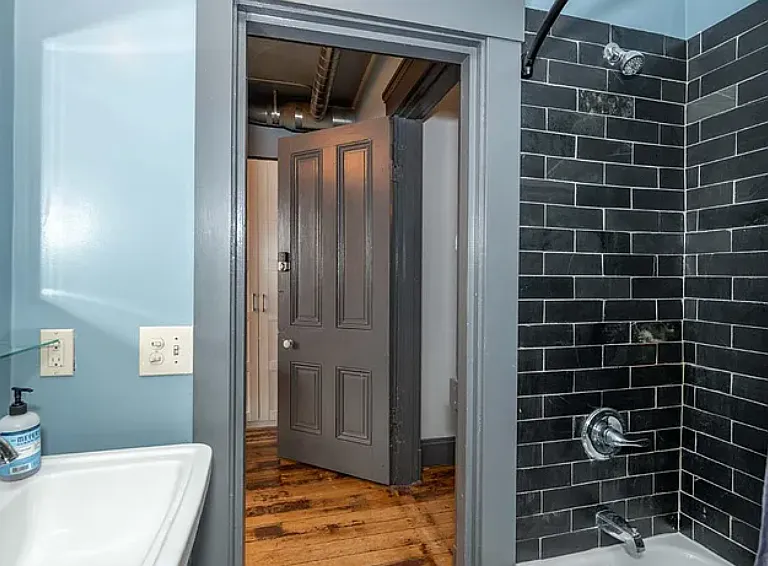 104 W Clifton Ave #2 — Photo 24