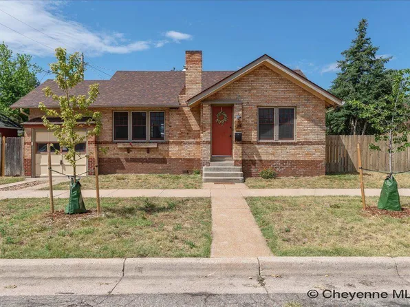 2514 Maxwell Ave, Cheyenne, WY 82001