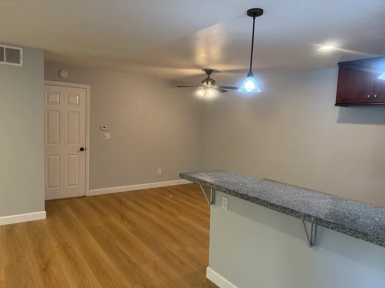 2501 W Sunflower Ave #E16 — Photo 7
