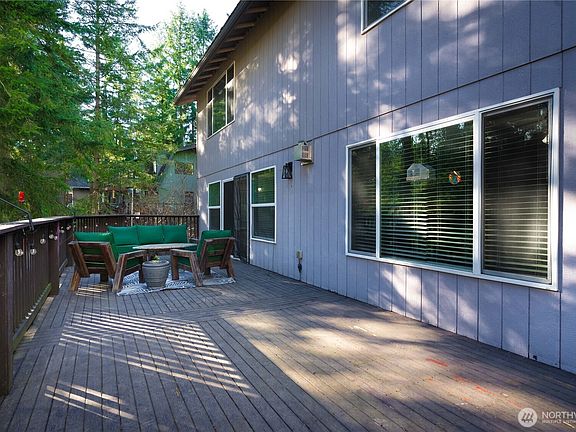 4th image of 22233 N Clear Lake Boulevard SE
