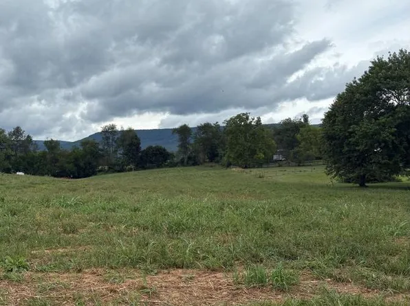 Jadwyn Rd, Woodstock, VA 22664