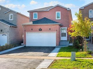 55 Gatesgill St, Brampton, ON L6X 3S9