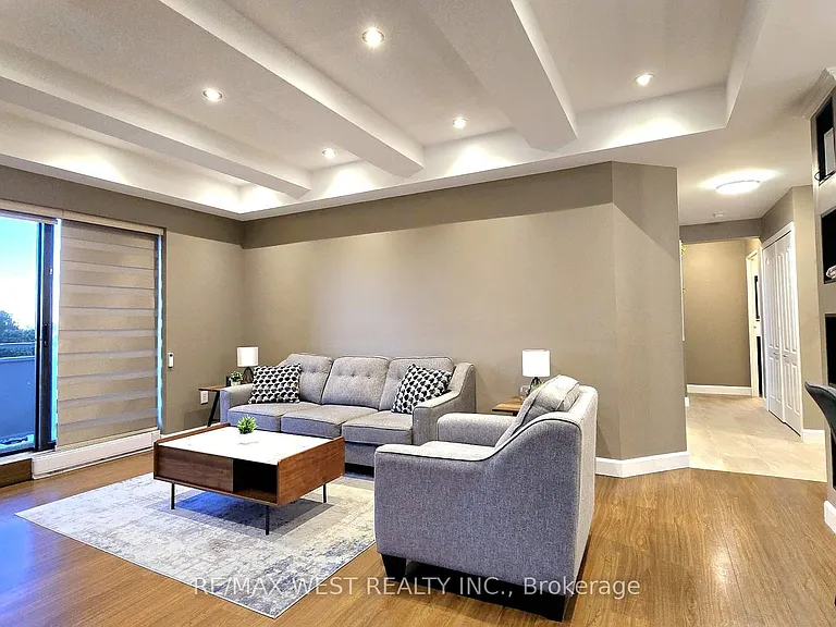 75 Huxley St #705 — Photo 2