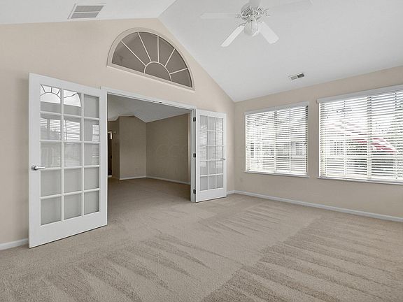5th image of 160 Jamie Lynn Cir