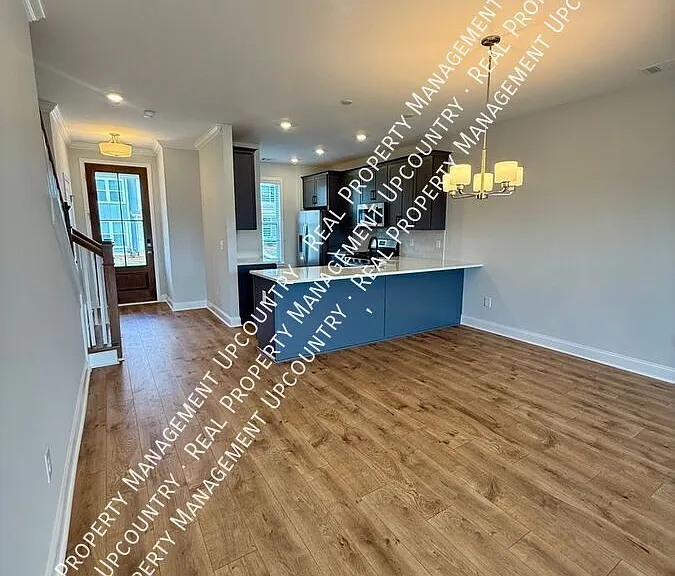 408 Encampment Blvd — Photo 7