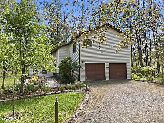 5th image of 124 Hawk Ln
