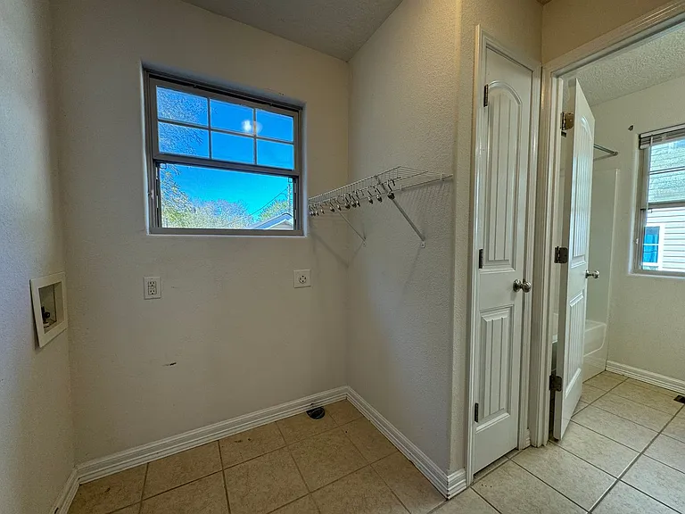 403 Highway 17 — Photo 11