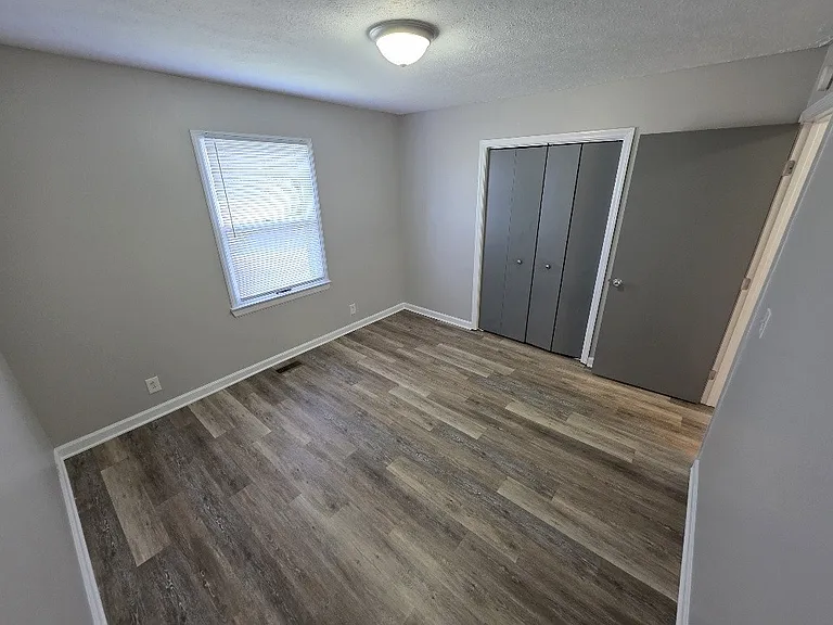 735 Long Hollow Pike — Photo 11