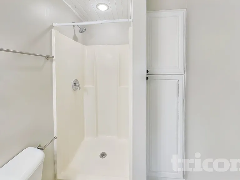 433 1st St NW — Photo 13