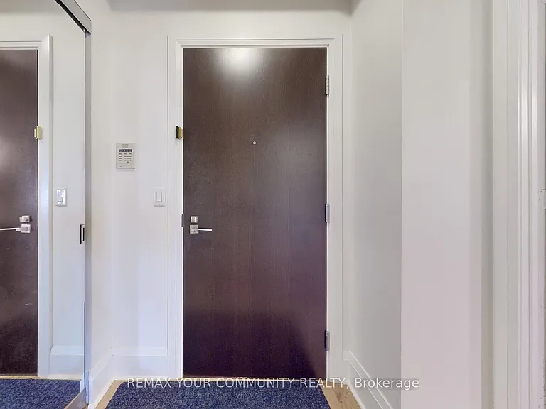 100 Harrison Garden Blvd S #1422 — Photo 33