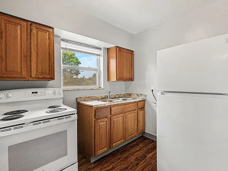3348 Ninann Ct — Photo 9