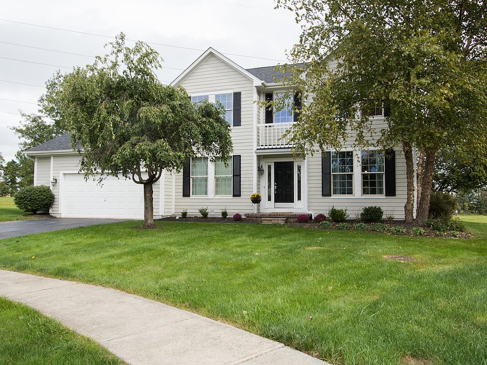 1st image of 7469 Twin Acorn Ct