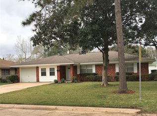 1102 Dyson Rd, West Columbia, TX 77486