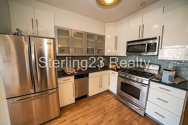 1st image of 2717 27th St APT 2