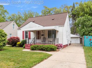 919 Whitcomb Ave, Royal Oak, MI
